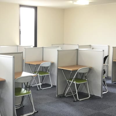 仕切りで別れ、集中しやすい！