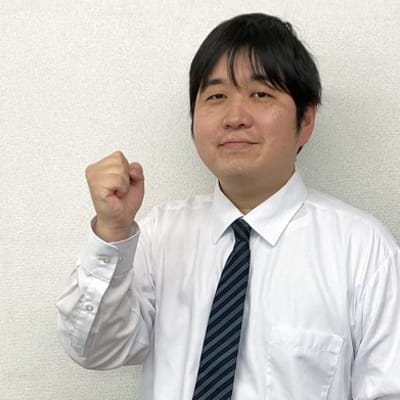 玉島長尾校の講師です