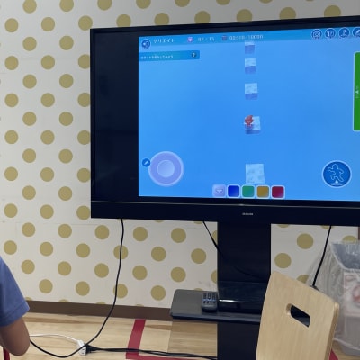 月に一度はプログラミング発表会です