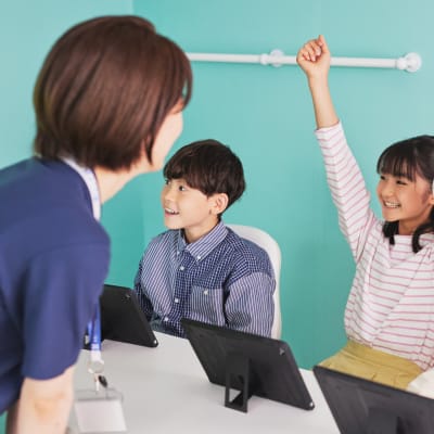 自宅学習・レッスン・発表と小さな成功体験の積み重ねて学びが続く学習サイクルを実現！