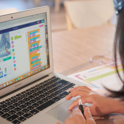 ゲームを作る様子