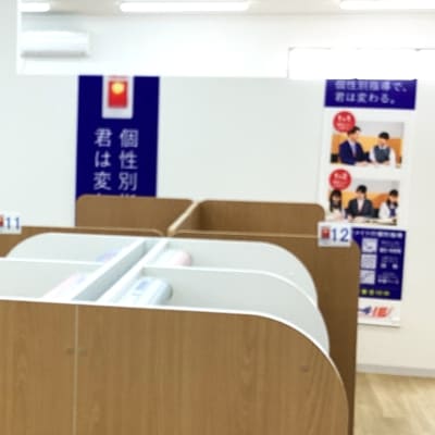 広々とした教室内です奥には小さな教室もあります。