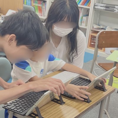 講師がしっかりサポートしますので、プログラミング未経験でもご安心ください！