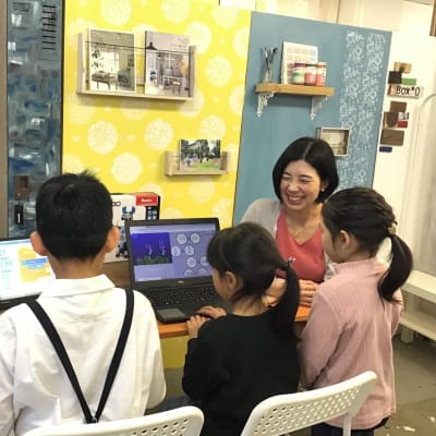 ママ先生による丁寧な指導 「学ぶって楽しいな！」