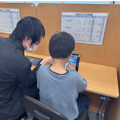 楽しくプログラミングを学べます！