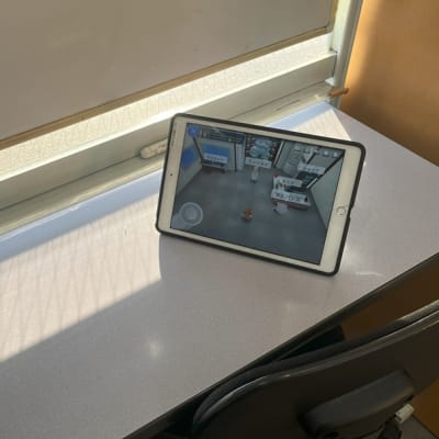 プログラミング専用ブースで集中して頑張りましょう！