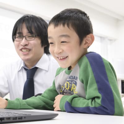 パソコン操作が初めてでも基礎から丁寧に指導します