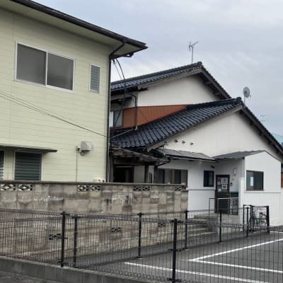 一見、民家ですが中では最先端の学びを提供しています。