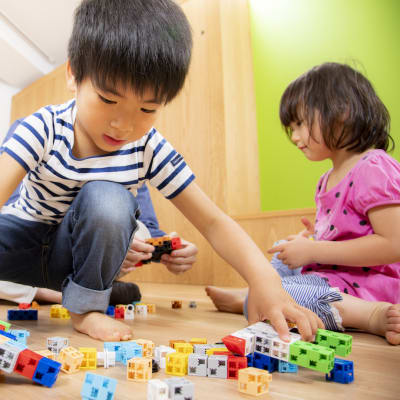 どんなロボットを作ろうかな？自由に創造してみよう！