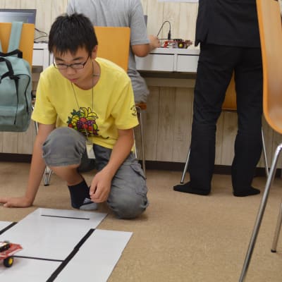 ミッションをクリアしながら考え方を学びます