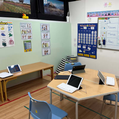 コーチ１名に対して生徒３名までの少人数制