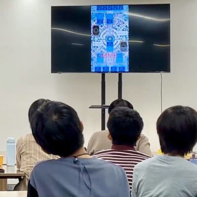 発表会の様子です。N Code Laboでは半期に一度発表会があり、お子様の成長を実感できます！