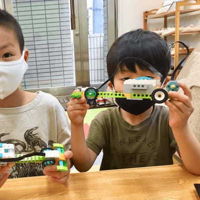 ロボットコースではレゴを使ってプログラミング！