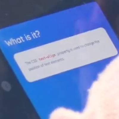 コードプログラミングクラスの教材「BSD Education」を使用したカリキュラムは、オンラインレッスンのほか、学校での出張授業を実施しています。