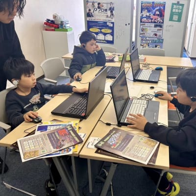 1クラスは最大4名です