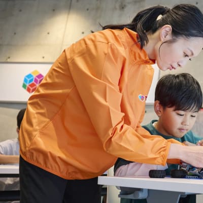 困ったときや難しいときは、サポートの講師もいるから安心してね！