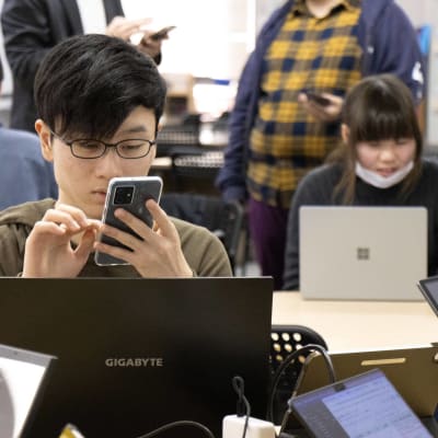 スマホアプリの調整中