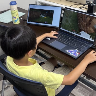 授業の様子　どんな問題が待ってるかワクワクしながら進んでいます！