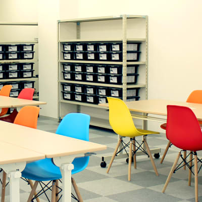 【プログラボ葛西】東京メトロ東西線 葛西駅 徒歩すぐ、地下鉄博物館の目の前です。 便利に、安全に通っていただけます。