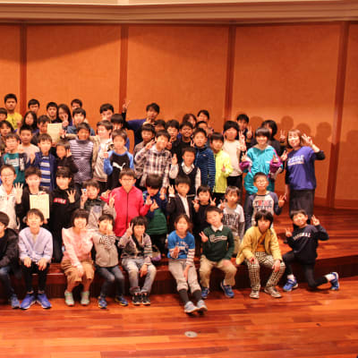 大会参加者みんなで記念撮影です。