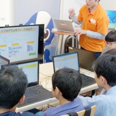 最大4名の少人数制だからできる丁寧な指導