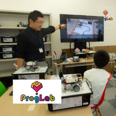 まずは、ライントレースの動画を見て完成イメージを明確にします