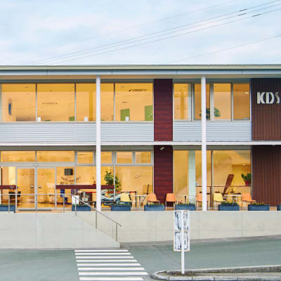 熊本市北区楠のKDS熊本ドライビングスクール内の2階でレッスン！