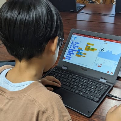 ペンギンジャンプゲームを作成中