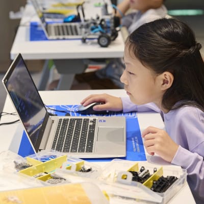 授業時間は１回９０分。長く思うかもしれないけど、いつもあっという間に終わっちゃう。