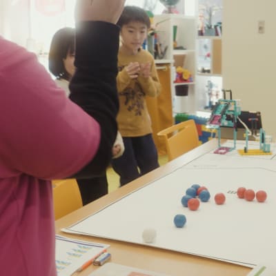 一緒に学習し、ともに協力して臨む試合では、わっと大きな歓声が上がります。