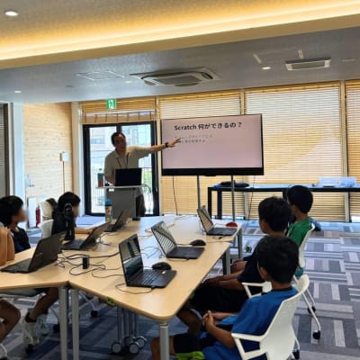 松茂町STEAM教育 デジタル部活 夏休み短期集中講座の様子