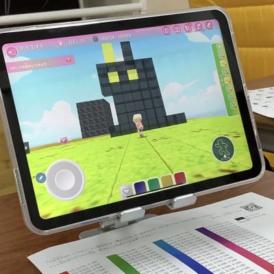 生徒さんが作成したクロネコです。耳の色が左右で違ってかわいいです。