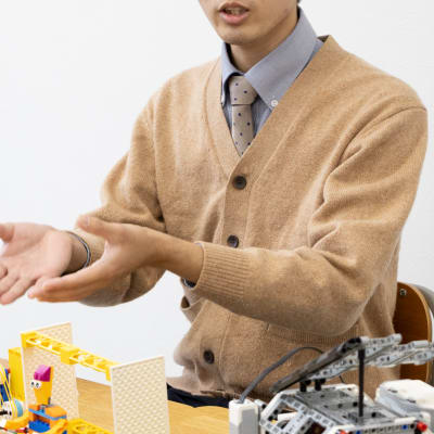 豊洲校を担当している教室長の紹介です