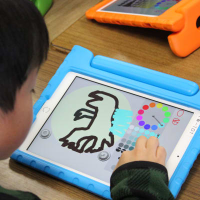 ビスケットで製作