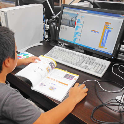 子どもたちは基本を理解したうえで、創造性をのびのびと発揮しています。