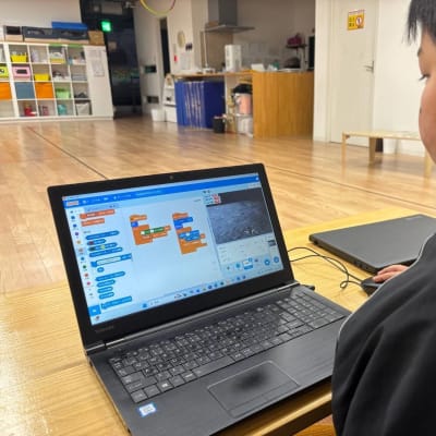 シューティングゲーム制作中！