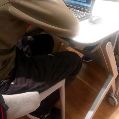 33E5104E-842E-4D3B-B03E-F9AD05F9F25E