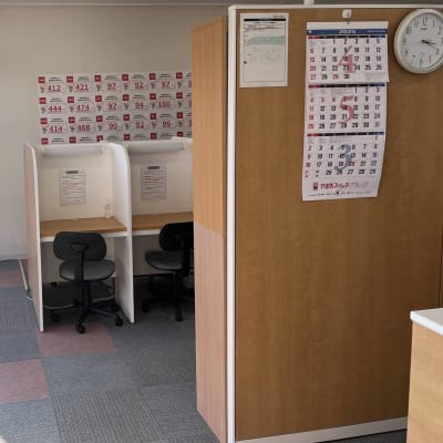 教室の内観です。ここを右に進むとHALLOの学習スペースがあります。