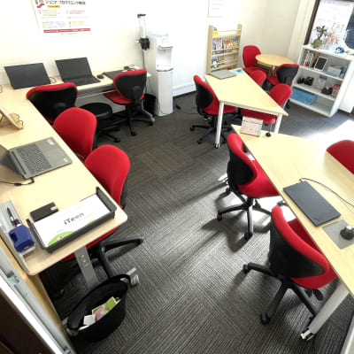 明るく清潔な教室