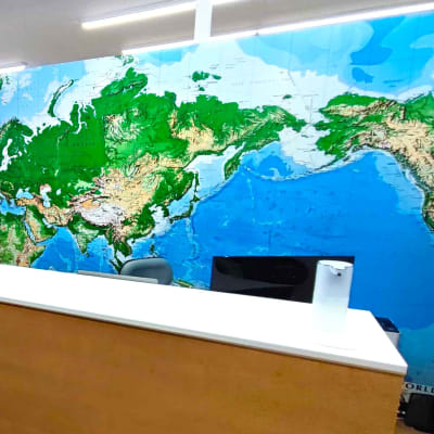 新しいきれいな校舎でお待ちしております。