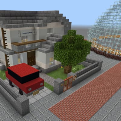 生徒さんがプログラミングでつくった作品です！