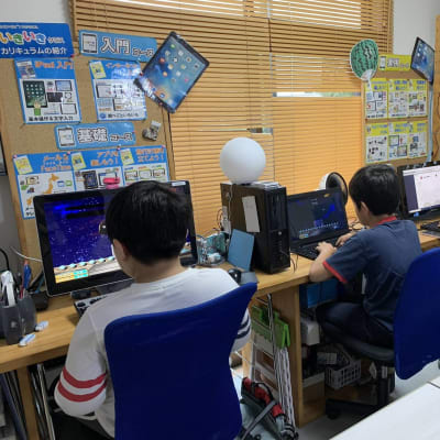 授業の様子（旧教室：タイピング練習中）