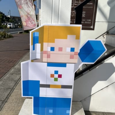 イベントの日には、オリジナルキャラ（トゥイッチ）が玄関で待ってるよ