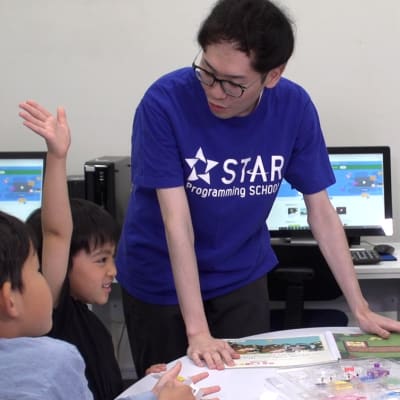 ロボットもプログラミング！ トライ＆エラーで思い通りに動かそう！