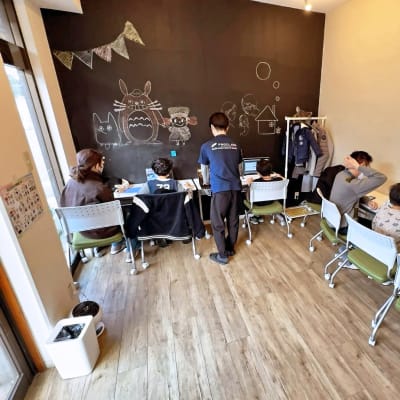 教室は落ち着いた環境で授業しています