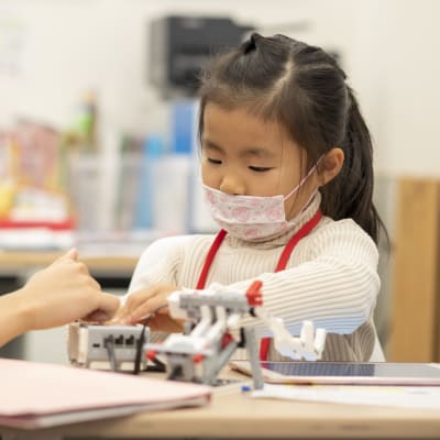 十人十色の好奇心の着地点を丁寧にガイドします（撮影：2020年12月）