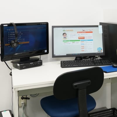 映像＆講師のサポートでマイペースに学べます。