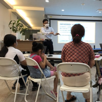 イベントの様子(写真は、昨年度の「プログラミングで鉄道の安全を知ろう」の様子)