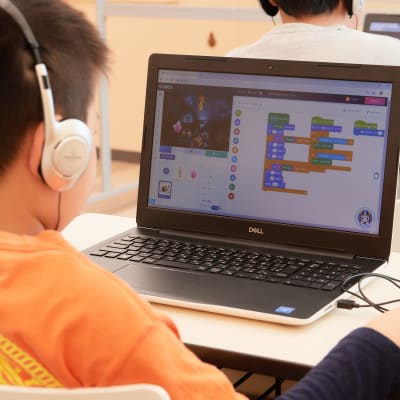 一人ひとりの進度にあわせて学びます