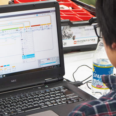 理解しやすいビジュアルプログラミング